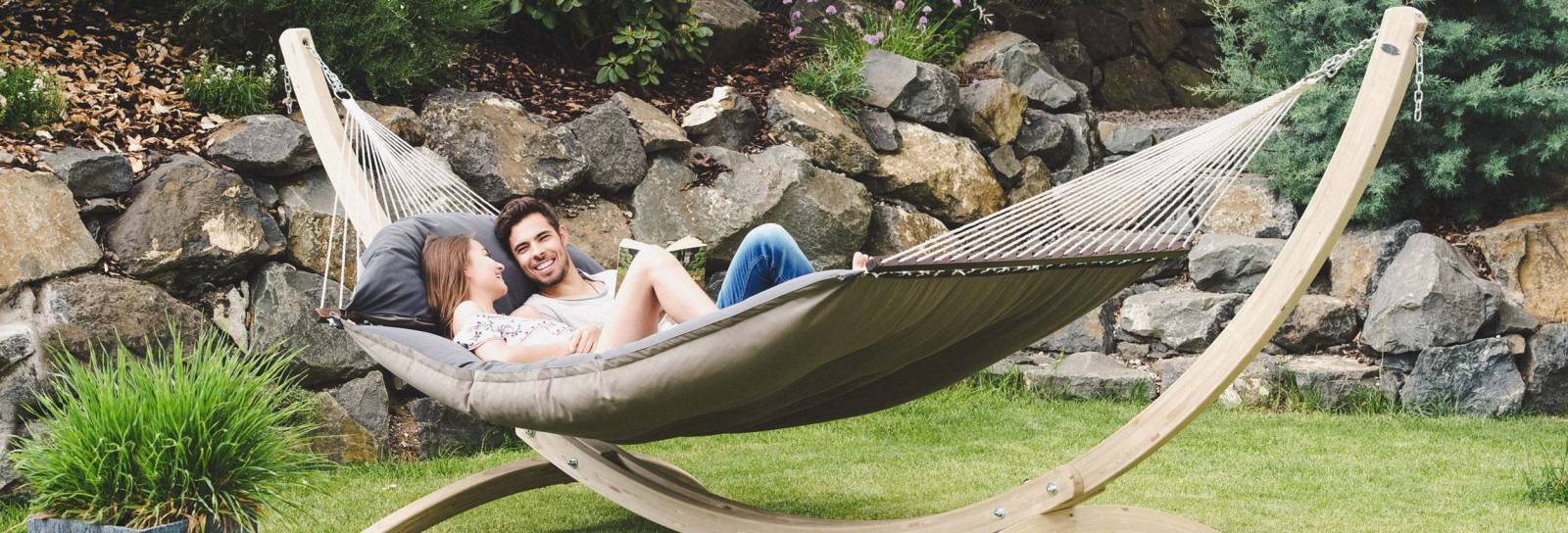 Hamacas con Soporte de Madera